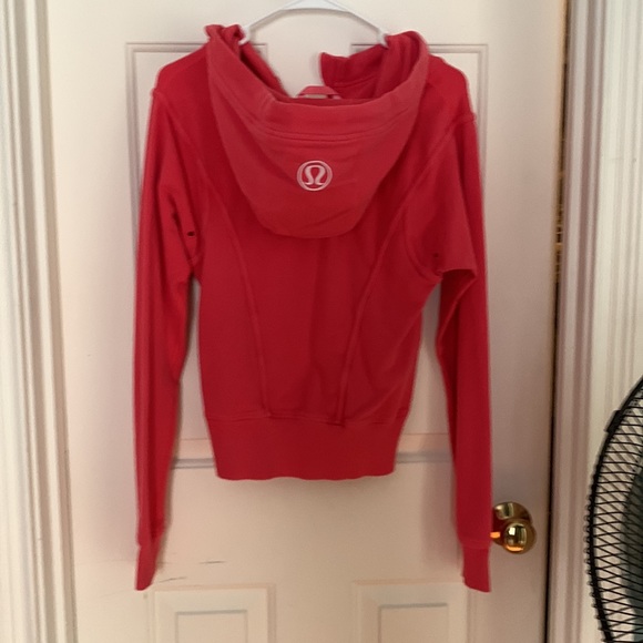 Lululemon zip up pink sweatshirt size 4 - Picture 3 of 6